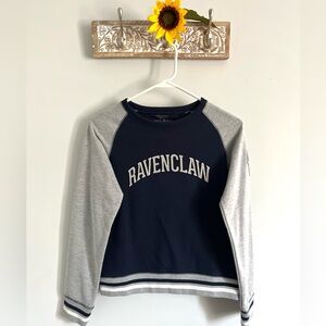 🌻UNIVERSAL STUDIOS WIZARDING WORLD OF HARRY POTTER YOUTH RAVENCLAW SWEATSHIRT